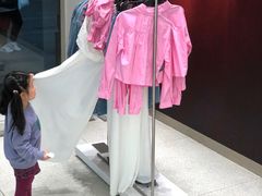 -ZARA(大上海时代广场店)