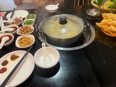 -丫丫汤膳打边炉(宏府408坊店)
