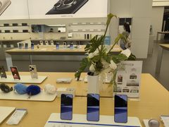 -华为智能生活馆(上海金桥国际商业广场)