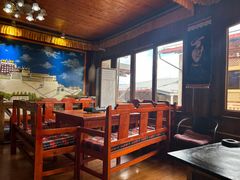 -塔洛藏餐吧(香格里拉古城店)