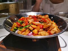 干锅黑猪猪大肠-新辣宴·湖南家常菜·商务聚餐(中粮创芯店)