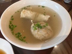 面筋百页单档汤-鲜得来排骨年糕(云南南路店)