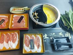 -牛武士寿喜烧·和牛火锅自助(全球首店)