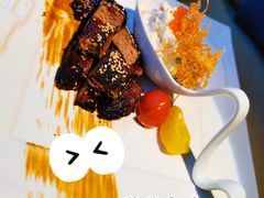 -穹六人间 people 6(岳阳路店)