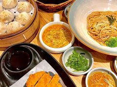 -馋三尺蟹粉小笼(人民广场店)