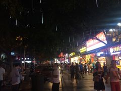 -八一好吃街·高品美食广场