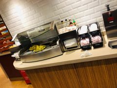 -The Habit Burger Grill 哈比特汉堡(爱琴海店)