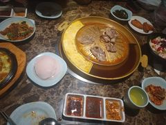 -猪啊牛呀羊啊铜盘烤肉(正大广场店)