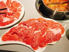 -牛魔王时尚回转餐厅