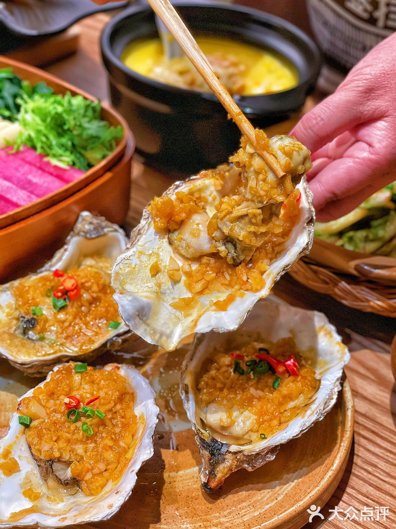 上海撸串新店！大缸出来的烤串就是香