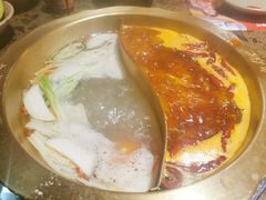 骨汤鸳鸯锅-小龙坎火锅(东汇城店)