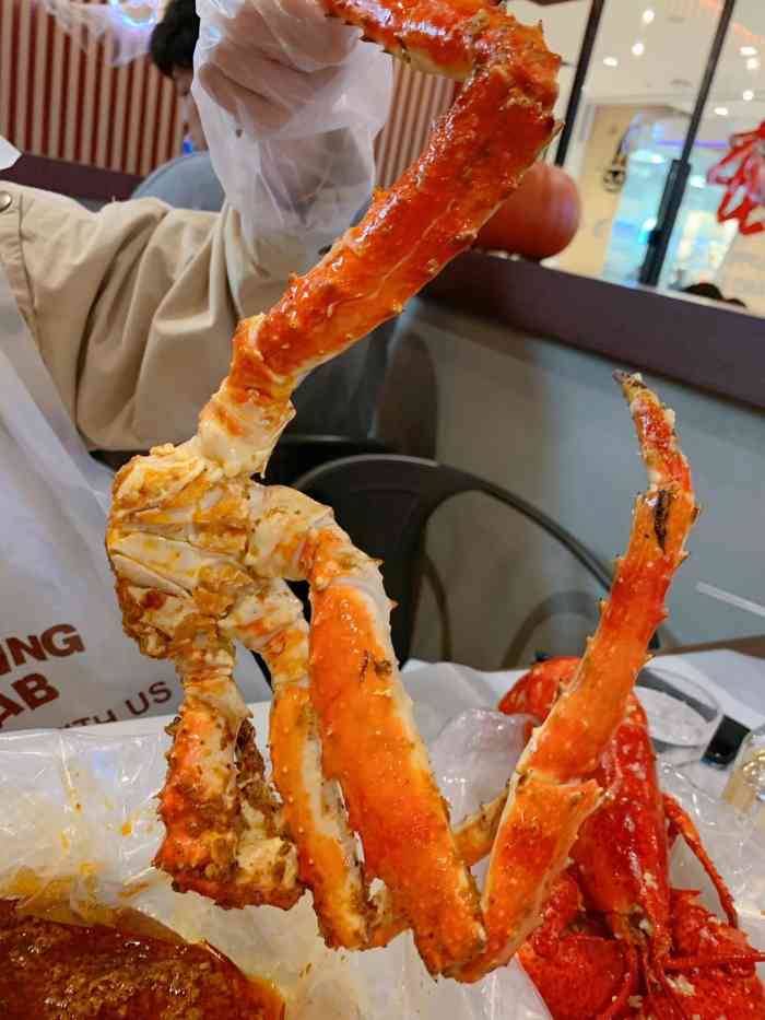 shakingcrab 手抓海鲜(中山公园店)-"魔都一人食餐厅又增加了来自美国