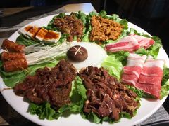 -三国惹火烤肉·中日韩烤肉集合店(百草路店)