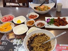 -贵宾庄炸酱面·韩式料理(高区店)