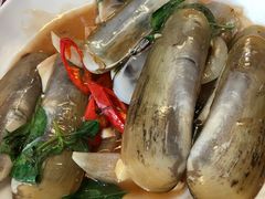 -班赞海鲜市场胖阿姨加工点