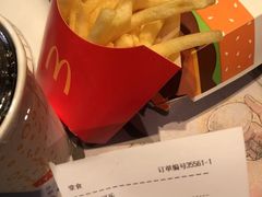 -麦当劳(中山大道中店)