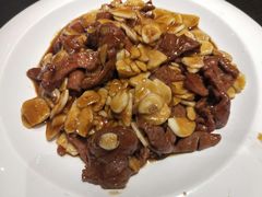 -老牌坊鲁菜名店(美莲广场店)
