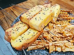 炭烤年糕-喝丢一只鞋·东北烤肉·烧烤·铜火锅(童卫路店)