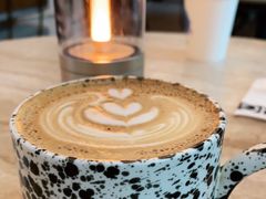 -玲婧胡同·生日蛋糕·餐厅(嘉里城店)