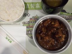 -老乡鸡(武汉中南梅苑小区地铁站店)