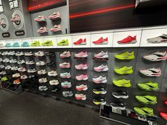 -李宁(苏州中心店)