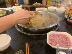 -九尺赵老四鲜鹅肠火锅