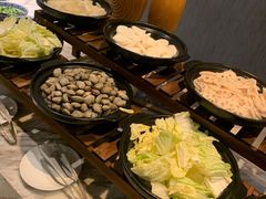 -筠咖啡西餐厅(上海国展宝龙丽筠酒店)