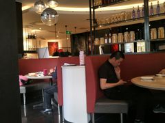 大堂-必胜客(WOW玉泉远洋店)