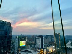 -Hi City·城市之巅