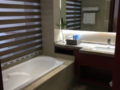 -兴芮温泉度假区