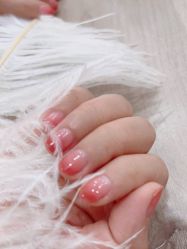 -进巍美甲美睫店