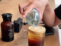 -Metal hands·铁手咖啡