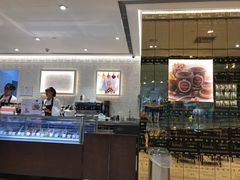 -VENCHI 闻绮(北京国贸商城店)