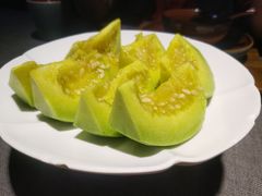 餐前水果-兰庭玉树·老饭骨家宴(后海店)
