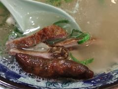 -老新隆牛肉锅贴(新街口店)