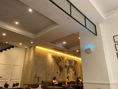 大堂-星巴克臻选(广州沙面店)