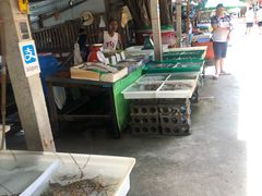 -拉威海鲜市场