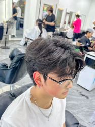 -藤野造型烫染·漂发