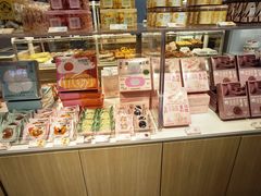 -好利来(奥林匹克购物广场店)