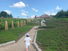 -北纬44度·金珠花海休闲农业旅游景区