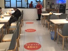 -镇南锅盖面馆(解放路店)