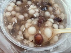 -芳婆糕团店(王府大街店)