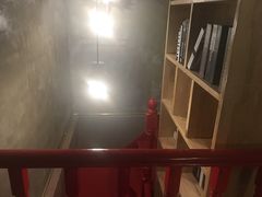 -HIGH FIVE哈福手工汉堡(桂林路店)