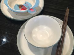 -东椰·海南椰子鸡火锅(朝阳门店)