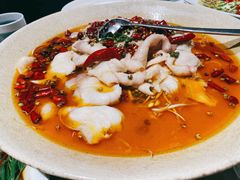 自贡大麻鱼-懒人盐府人家(航天桥店)