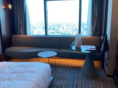 -上海龙之梦万丽酒店