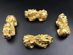 -万宝金楼(威海路店)