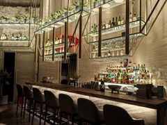 -FOUR PLAY BAR