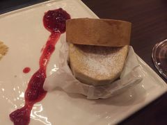 招牌香蕉芝士蛋糕-恰餐厅及酒吧 CHAR Bar & Grill (北京丽都皇冠假日店)