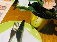 -JINNS锦时 steak&pizza(浸信会礼拜堂旧址店)